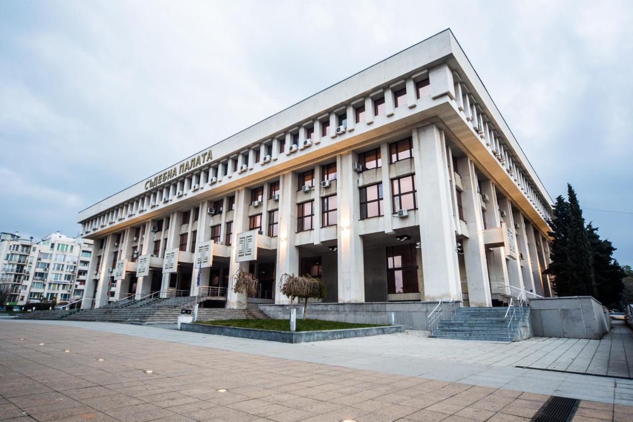 Super Center - Apartment On "Kiril & Metodi" Square Burgas Zewnętrze zdjęcie